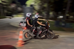 Ümraniye’de sokak ortasında vahşet: Satırla boğazı kesilerek öldürüldü