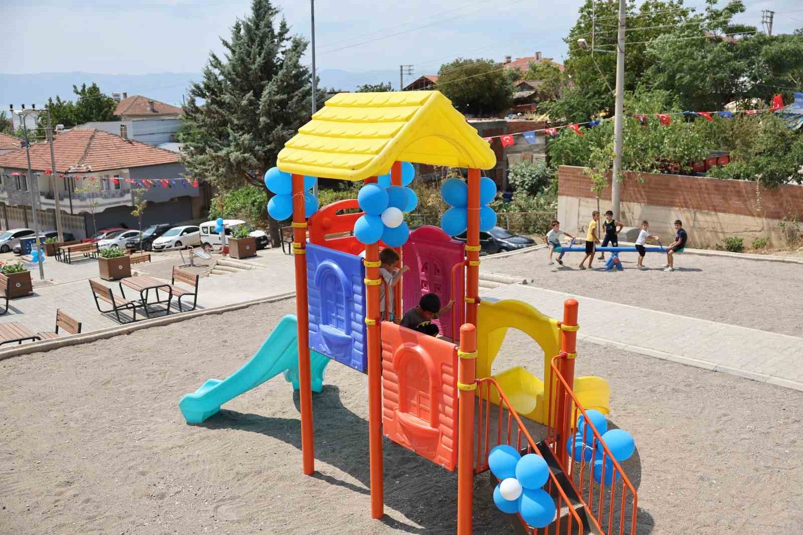 Büyükşehir Belediyesi, İznik’de Muhtar Hasan Terzi Parkı’nı hizmete açtı