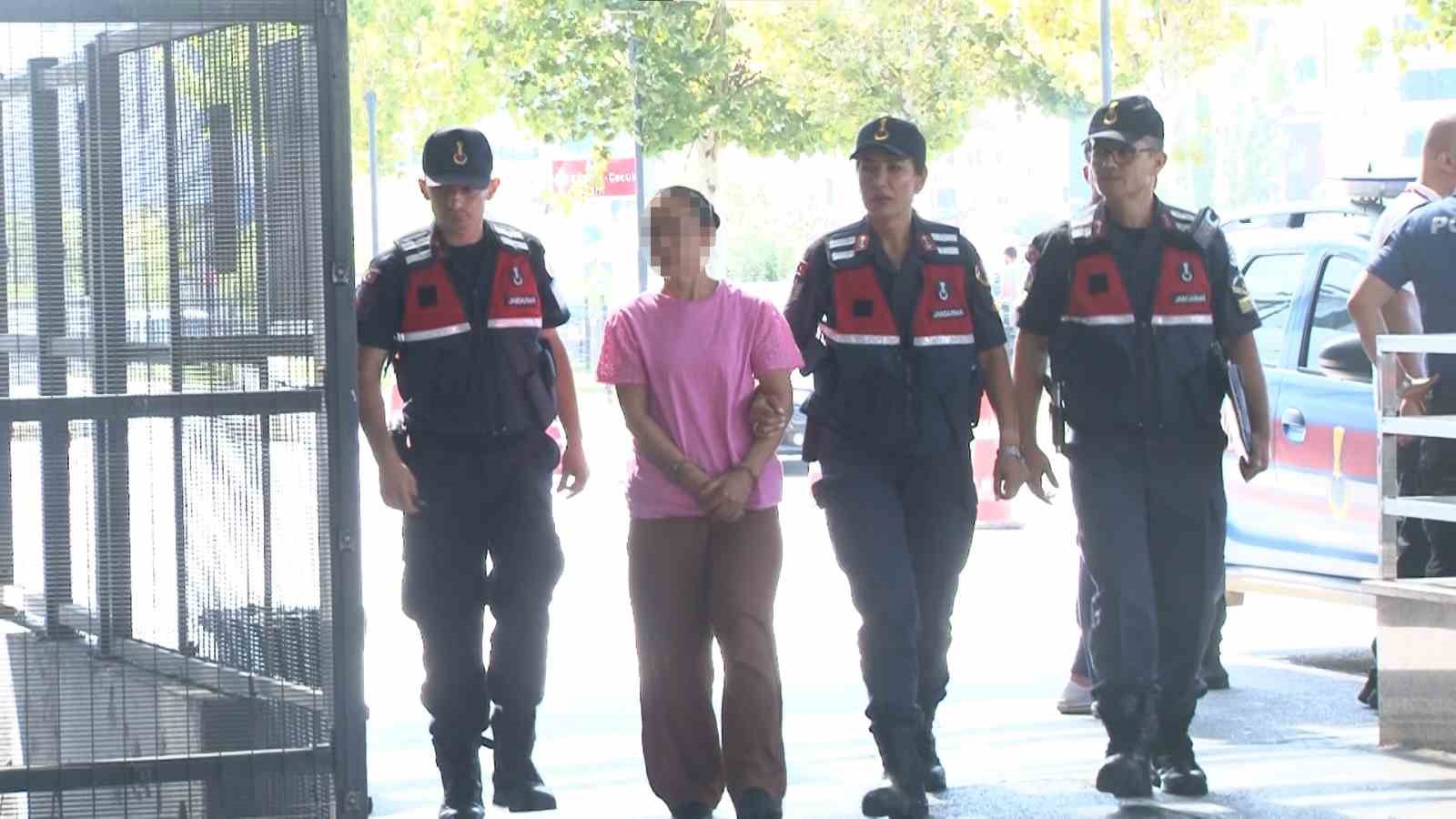 Çekmeköy’de villadan 500 bin TL’lik ziynet eşyası çalan kişi yakalandı