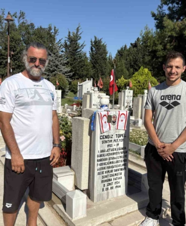 Milli yüzücü Doğukan Ulaç, şampiyonluğunu Şehit Pilot Yüzbaşı Cengiz Topel’e adadı