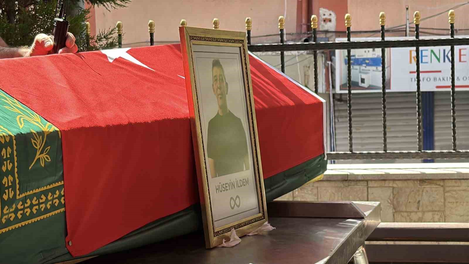 Eski milli güreşçi Hüseyin İldem, son yolculuğa uğurlandı