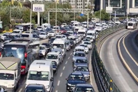 İntihar için üst geçide çıktı, E-5’i kilitledi