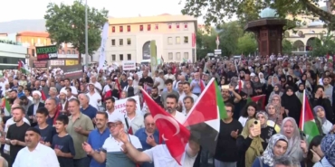 Bursa’da yüzlerce kişi Gazze için yürüdü