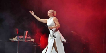 Karacabey’de Funda Arar rüzgarı