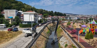 Çevre ve su sağlığı için dere ıslah çalışmaları devam ediyor