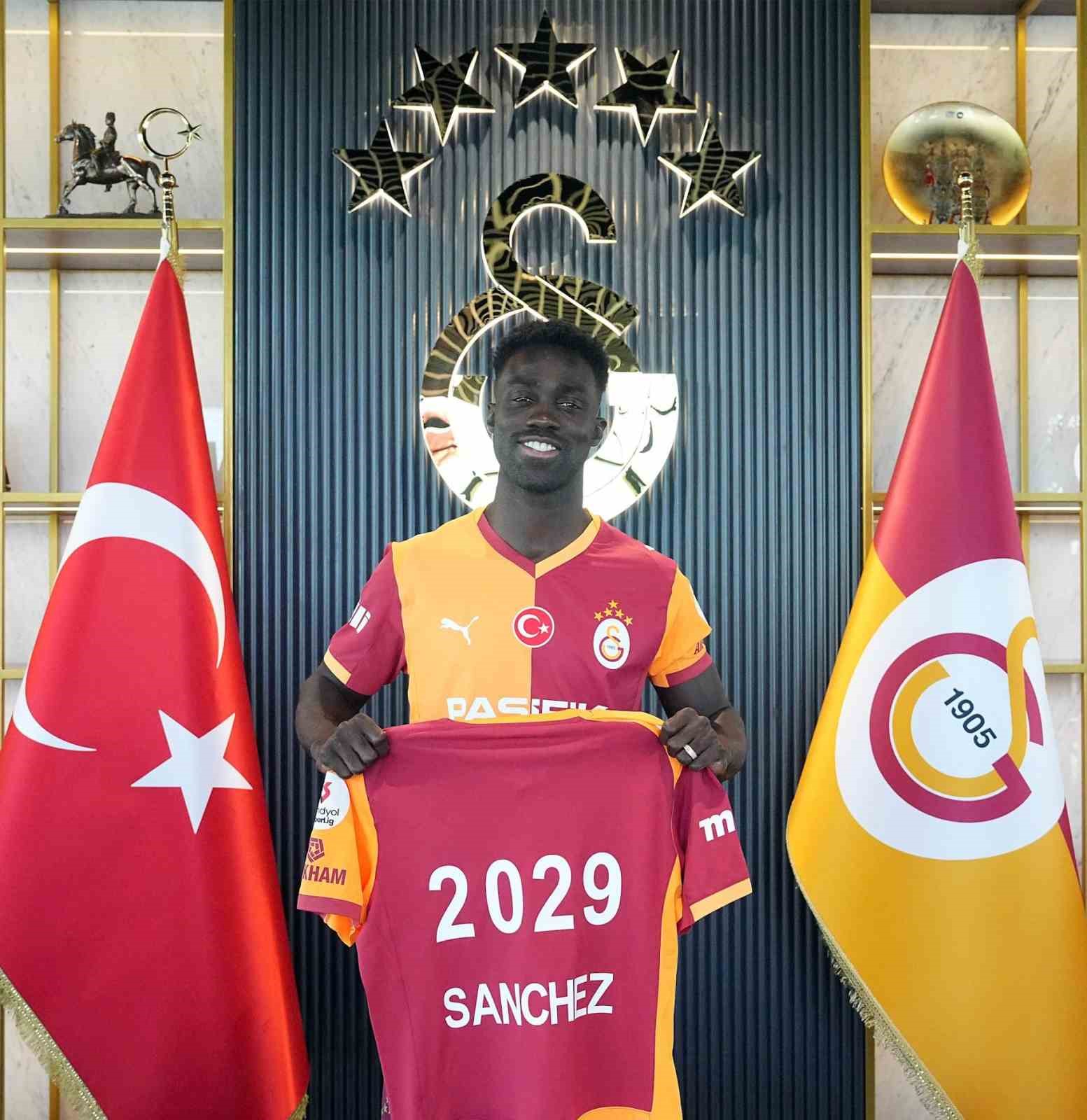 Davinson Sanchez, 2029’a kadar Galatasaray’da