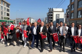 Nilüfer’de coşkulu 30 Ağustos Zafer Bayramı yürüyüşü