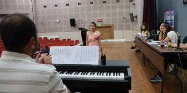 Kocaeli Büyükşehir Konservatuvarı yeni yeteneklerini arıyor