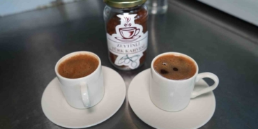 Bu da zeytinli Türk kahvesi