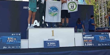 Sakarya Büyükşehir maratoncusundan birincilik