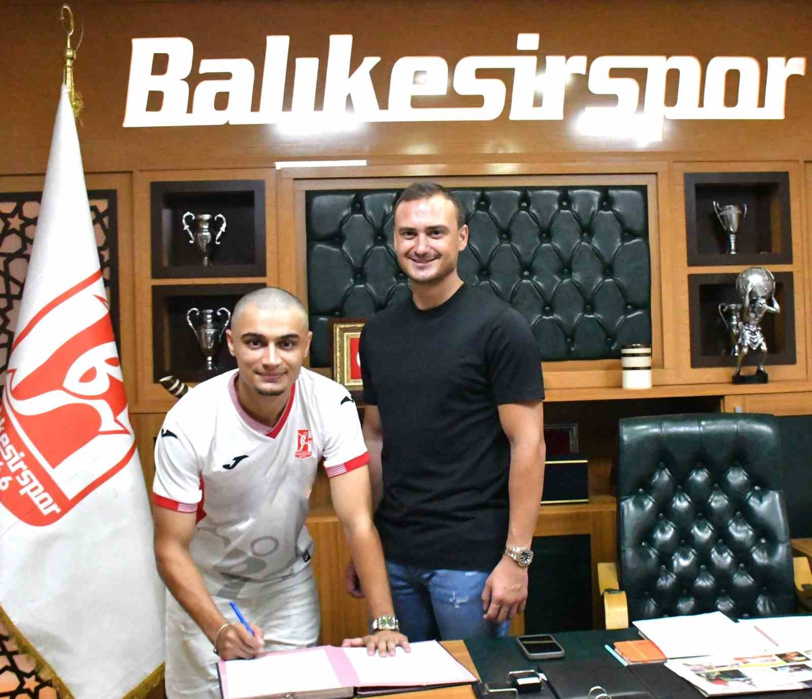 Yiğit Bayındır, Balıkesirspor’da
