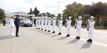 Gabon Cumhurbaşkanı Nguema, İstanbul Tersanesi Komutanlığı’nı ziyaret etti