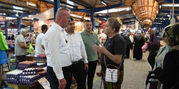 Karabatı: "Halkımızın yanındayız"