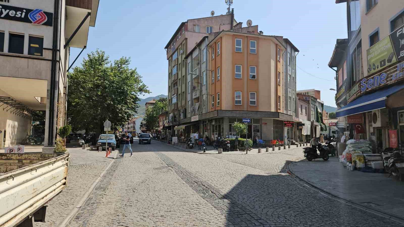 Sındırgı’da 4.3’lük deprem