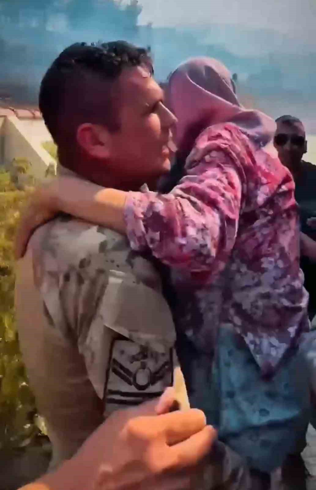 Çanakkale’de çıkan orman yangınlarına jandarma müdahalesi