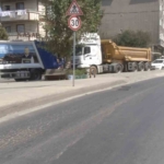 Arnavutköy’de satırlı dehşet: Vatandaşlara saldırmaya çalışan şahıs yakalandı