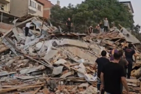 Balıkesir’de 6.1’lik deprem: Bir bina çöktü