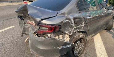 Kocaeli TEM Otoyolu’nda 4 araçlı zincirleme kaza