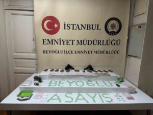 Beyoğlu’nda uyuşturucu operasyonu