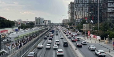 İstanbul’da trafik yoğunluğu yüzde 67’e ulaştı