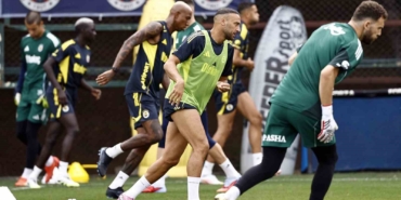 Fenerbahçe’de Feyenoord maçı hazırlıkları başladı