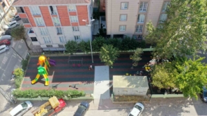 Esenyurt Belediyesi Karanfil Parkı’nı yenileyerek vatandaşların hizmetine sundu