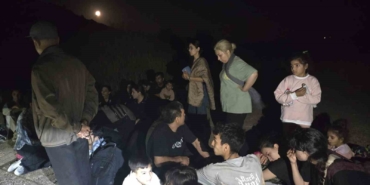 Ayvacık’ta 32 kaçak göçmen yakalandı