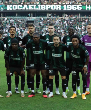Trendyol Süper Lig: Kocaelispor: 0 - Kayserispor: 0 (İlk yarı)