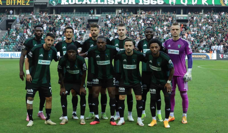 Trendyol Süper Lig: Kocaelispor: 0 - Kayserispor: 0 (İlk yarı)