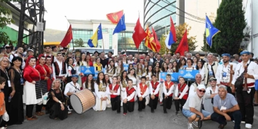 Osmangazi’de Uluslararası Balkan Festivali renkli görüntülerle start aldı