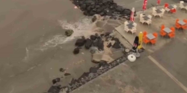 Tekirdağ’da kuraklığın ardından gelen sağanak yağış sokakları dereye çevirdi