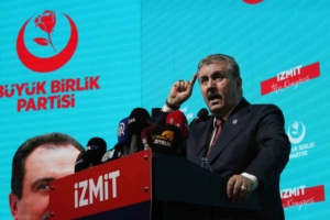BBP lideri Destici: "İslam İşbirliği Teşkilatı yardımlarla harekete geçmeli, İsrail askeri müdahale ederse karşılık verilmeli"