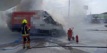 Balıkesir’de akaryakıt istasyonunda araç yangını