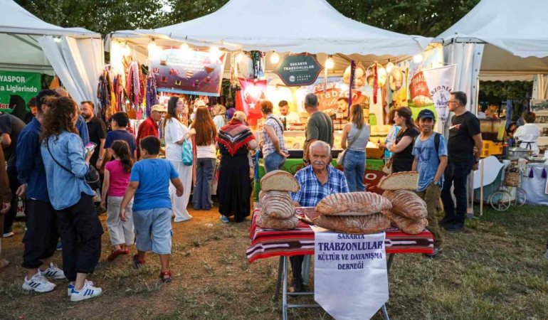 Kültür sanat festivali Karadeniz buluşmasıyla devam etti