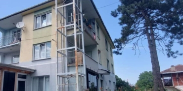 Halatı kopan asansör sonu oldu: Eski belediye başkanı son yolculuğuna uğurlandı