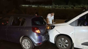 Eyüpsultan’da feci kaza... 16 araç birbirine girdi: 6 yaralı