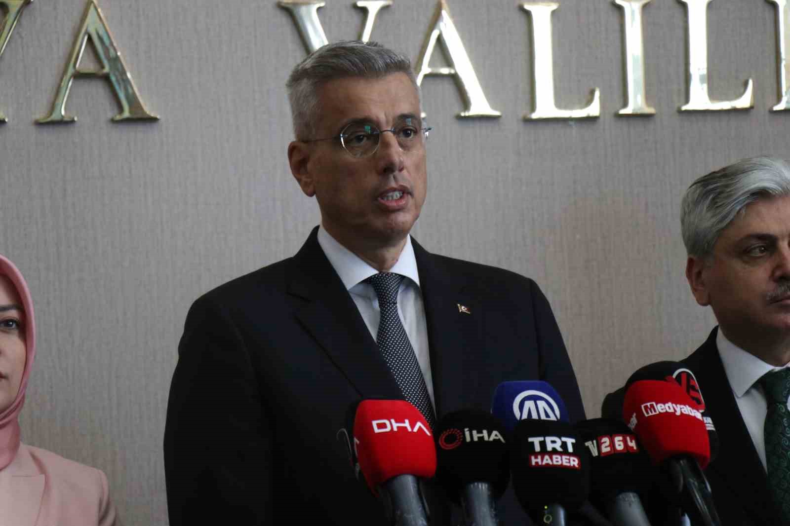 Sağlık Bakanı Memişoğlu: "Maalesef bugün ki sorunumuz sadece tütün değil, elektronik sigaralar ve puf"