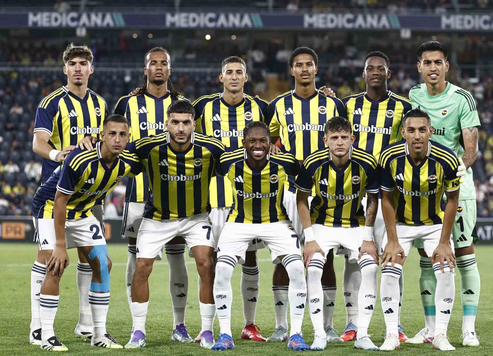 Fenerbahçe, Feyenoord deplasmanında