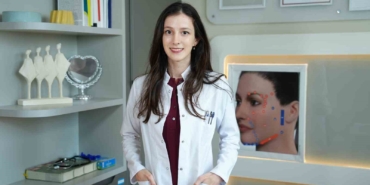 Uzmanından uyarı: Cildiniz mavi ışık tehdidi altında