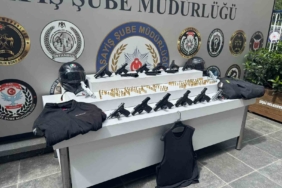 İstanbul’da 10 ilçede suç çetelerine eş zamanlı operasyon düzenlendi: 29 şüpheli yakalandı