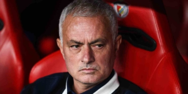 UEFA Şampiyonlar Ligi: Benfica: 1 - Fenerbahçe: 0 (İlk yarı)