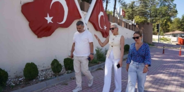 Bilecik’te kötü bir görüntü sergileyen dikey bahçe elden geçiyor