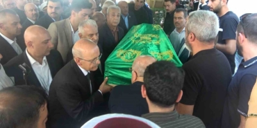 Bakan Şimşek’in ağabeyi Nazmi Şimşek Yalova’da toprağa verildi
