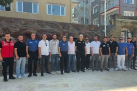 Bandırmaspor taraftarı ve emniyet el ele centilmenlik vurgusu yaptı