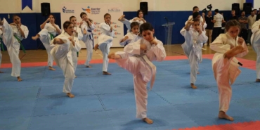 Esenlerde Yaz okulu öğrencilerine kapanış töreni düzenlendi