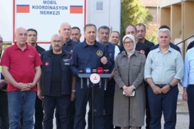 Bakan Yerlikaya: "831 bağımsız bölümün yıkık yada hasarlı olarak tespit edildi"