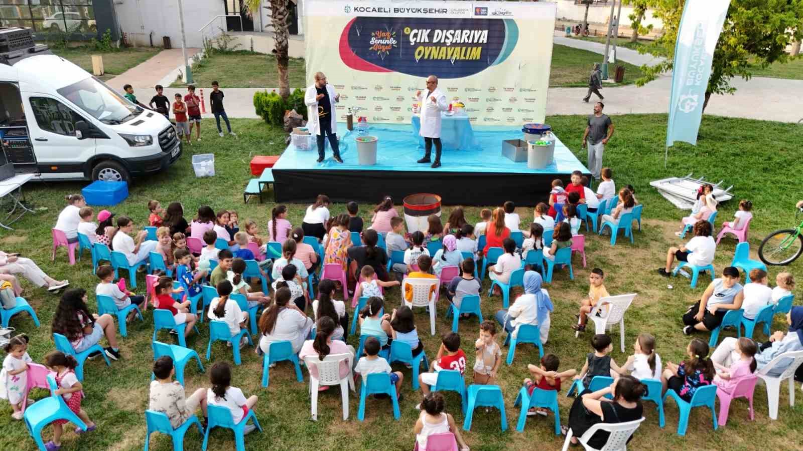 Kandıra’da çocuklar doyasıya eğlendi