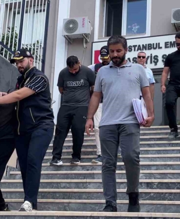 Ümraniye’de park halindeki tırda hırsızlık: Ayakkabı, pirinç ve yağ çalan şüpheliler yakalandı