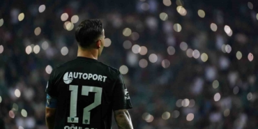 Oğulcan Çağlayan: "Bazen doğru zamanda gitmeyi bilmek gerekir"