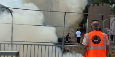 Hamsu köprüsünün yıkım çalışmaları sırasında yangın çıktı